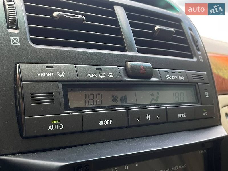 Седан Lexus LS 2005 в Києві фото 28 Седан Lexus LS 2005 в Києві