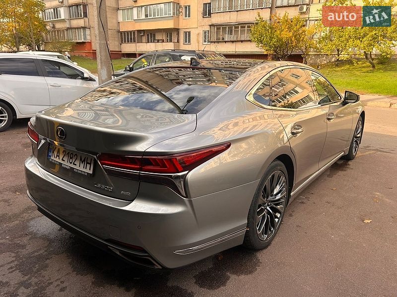 Седан Lexus LS 2017 в Києві