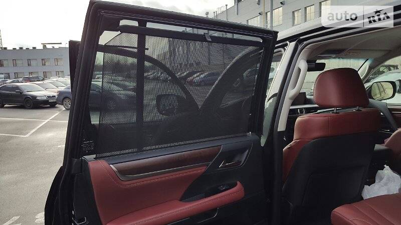 Внедорожник / Кроссовер Lexus LX 2015 в Киеве