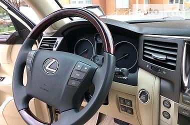 Внедорожник / Кроссовер Lexus LX 2011 в Одессе