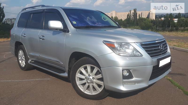 Внедорожник / Кроссовер Lexus LX 2008 в Кривом Роге