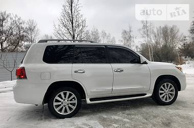 Позашляховик / Кросовер Lexus LX 2009 в Києві