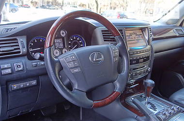 Позашляховик / Кросовер Lexus LX 2011 в Одесі