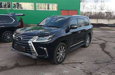 Внедорожник / Кроссовер Lexus LX 2016 в Межевой