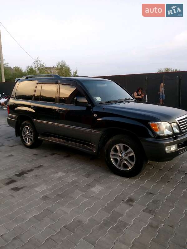 Позашляховик / Кросовер Lexus LX 2006 в Бучачі