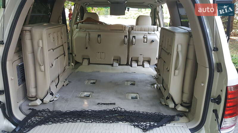 Внедорожник / Кроссовер Lexus LX 2006 в Умани