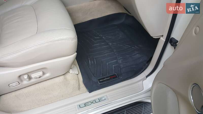 Внедорожник / Кроссовер Lexus LX 2006 в Умани