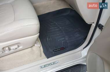 Позашляховик / Кросовер Lexus LX 2006 в 