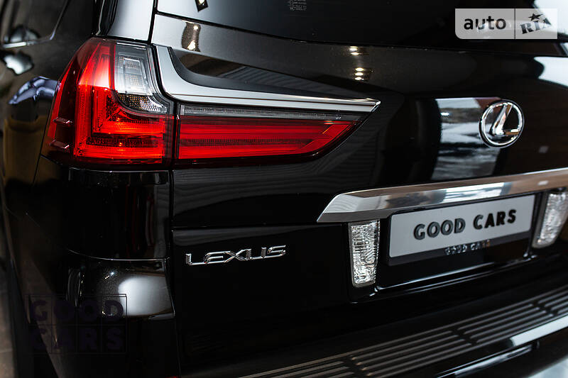 Позашляховик / Кросовер Lexus LX 2017 в Одесі