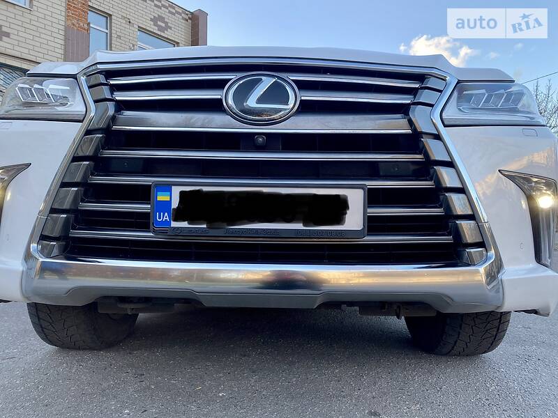 Позашляховик / Кросовер Lexus LX 2017 в Києві фото 5 Позашляховик / Кросовер Lexus LX 2017 в Києві