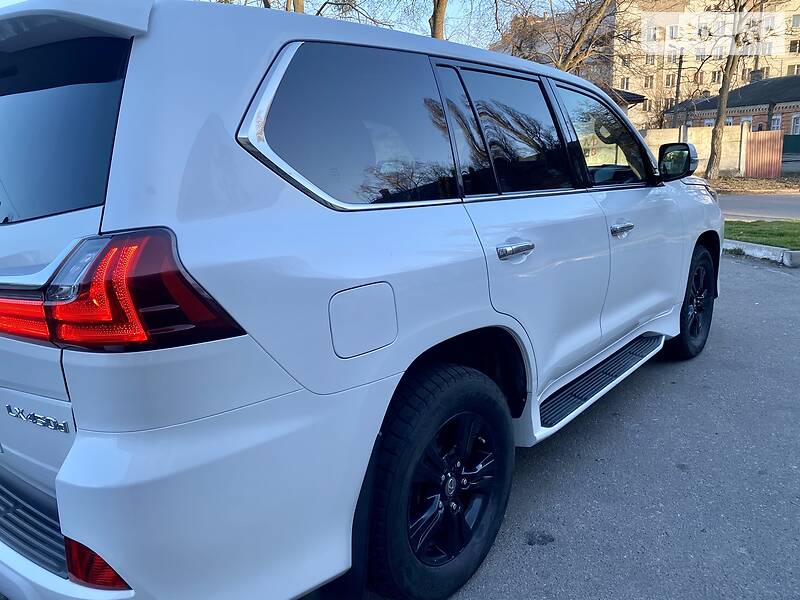 Позашляховик / Кросовер Lexus LX 2017 в Києві фото 18 Позашляховик / Кросовер Lexus LX 2017 в Києві