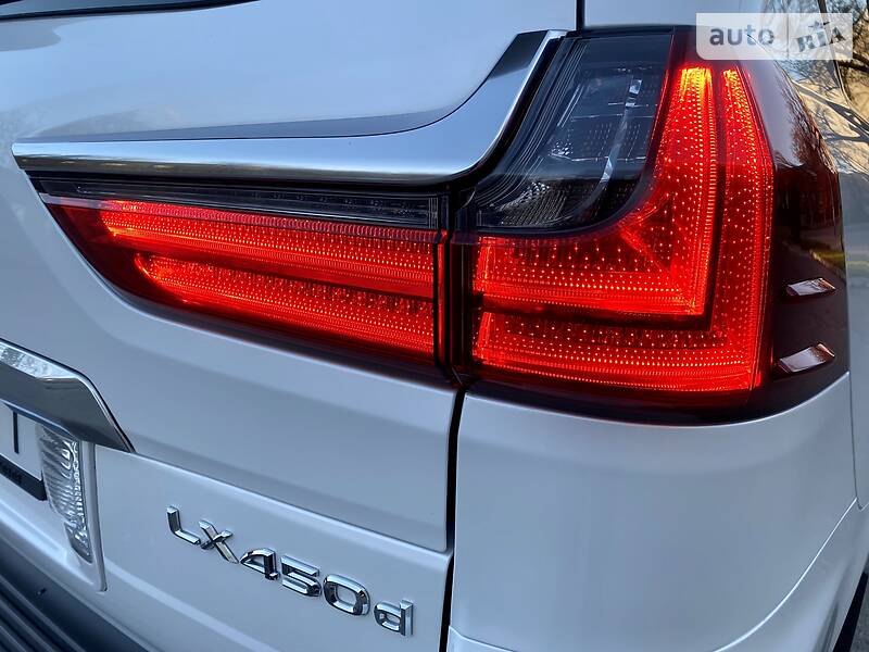 Позашляховик / Кросовер Lexus LX 2017 в Києві фото 22 Позашляховик / Кросовер Lexus LX 2017 в Києві