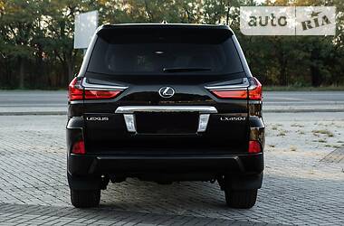 Позашляховик / Кросовер Lexus LX 2017 в 