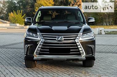 Позашляховик / Кросовер Lexus LX 2017 в 