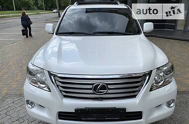 Позашляховик / Кросовер Lexus LX 2008 в 