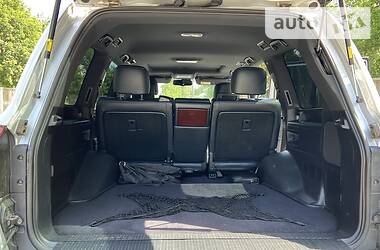 Позашляховик / Кросовер Lexus LX 2013 в 