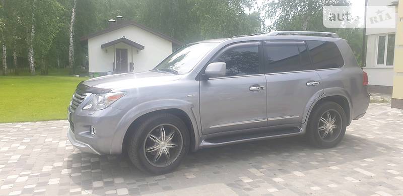 Позашляховик / Кросовер Lexus LX 2011 в Харкові