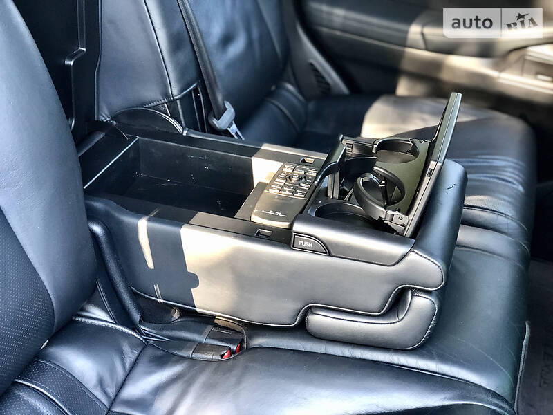 Позашляховик / Кросовер Lexus LX 2011 в Києві