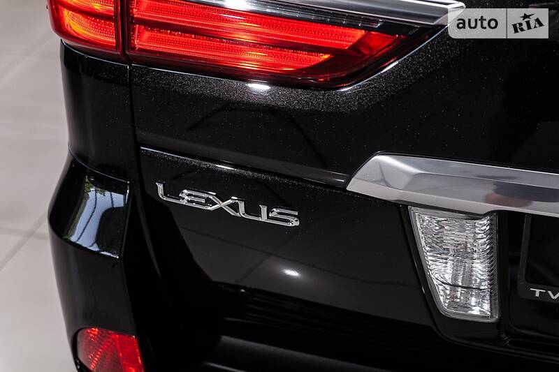 Позашляховик / Кросовер Lexus LX 2017 в Одесі