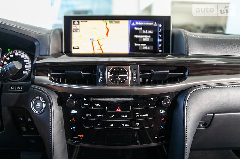 Позашляховик / Кросовер Lexus LX 2017 в Одесі