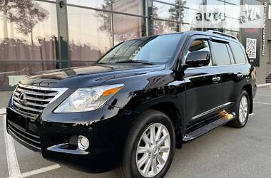 Внедорожник / Кроссовер Lexus LX 2008 в Киеве