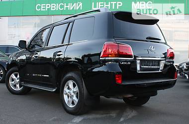 Позашляховик / Кросовер Lexus LX 2010 в Києві