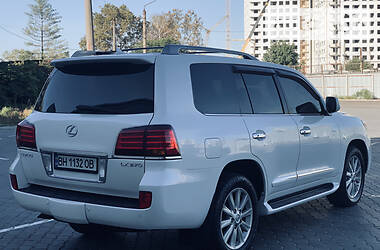 Внедорожник / Кроссовер Lexus LX 2008 в Одессе