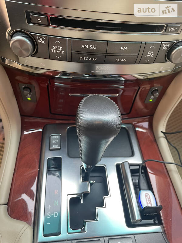 Внедорожник / Кроссовер Lexus LX 2008 в Николаеве