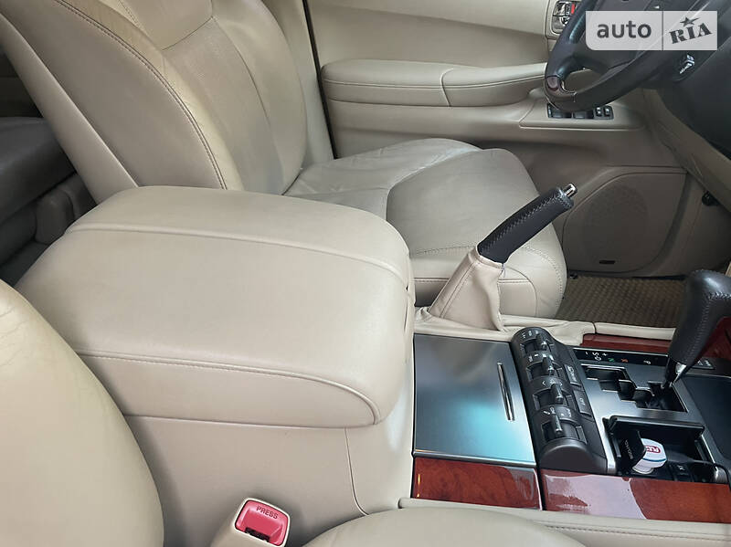 Внедорожник / Кроссовер Lexus LX 2008 в Николаеве