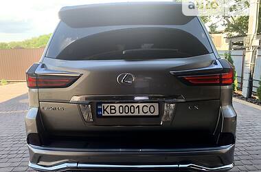 Позашляховик / Кросовер Lexus LX 2017 в Вінниці