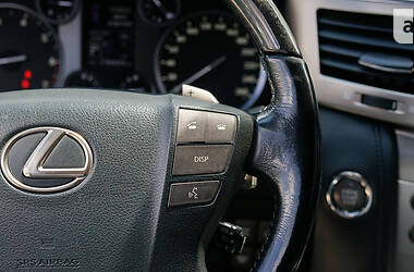 Внедорожник / Кроссовер Lexus LX 2015 в 