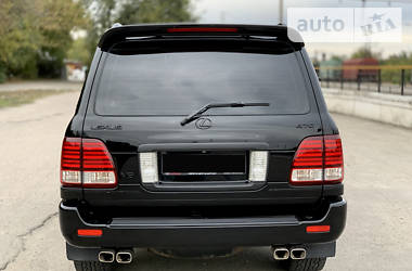 Внедорожник / Кроссовер Lexus LX 2006 в 