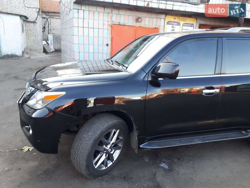 Внедорожник / Кроссовер Lexus LX 2008 в Николаеве