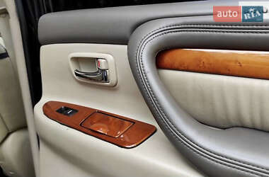 Внедорожник / Кроссовер Lexus LX 2007 в Николаеве