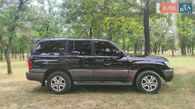 Позашляховик / Кросовер Lexus LX 2007 в Миколаєві