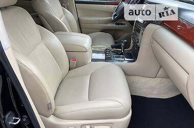 Внедорожник / Кроссовер Lexus LX 2008 в Киеве