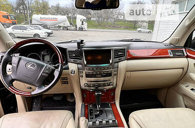 Внедорожник / Кроссовер Lexus LX 2008 в Львове