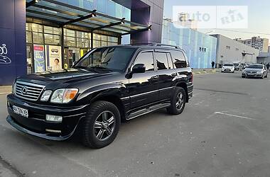 Внедорожник / Кроссовер Lexus LX 2006 в 