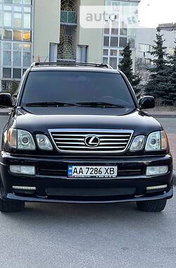 Внедорожник / Кроссовер Lexus LX 2006 в 
