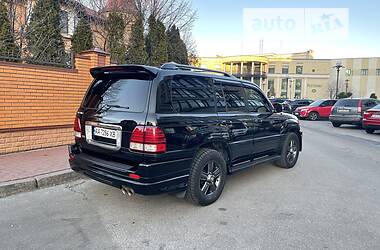 Внедорожник / Кроссовер Lexus LX 2006 в 