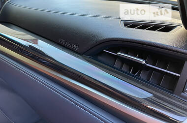 Позашляховик / Кросовер Lexus LX 2020 в 