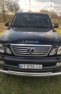 Внедорожник / Кроссовер Lexus LX 2005 в 