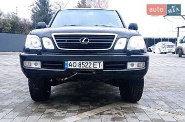 Внедорожник / Кроссовер Lexus LX 2002 в Ужгороде