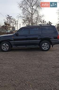 Внедорожник / Кроссовер Lexus LX 2005 в 