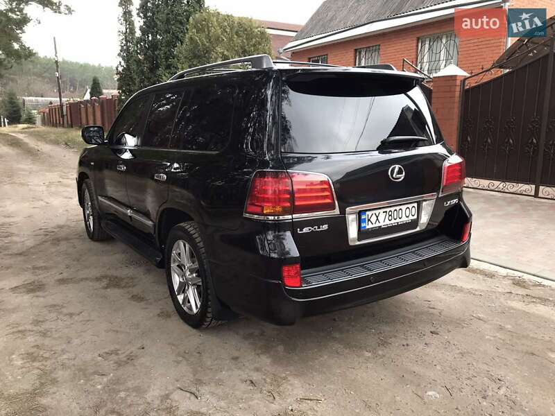 Позашляховик / Кросовер Lexus LX 2011 в Харкові