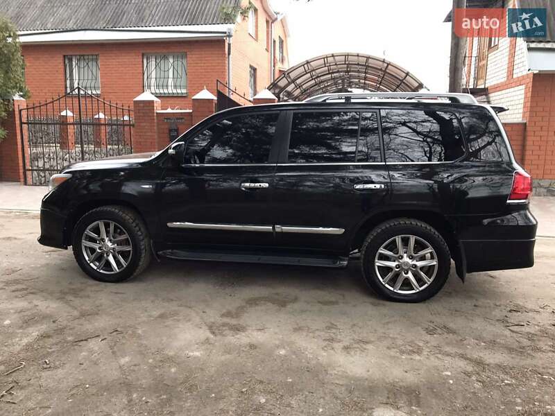 Позашляховик / Кросовер Lexus LX 2011 в Харкові