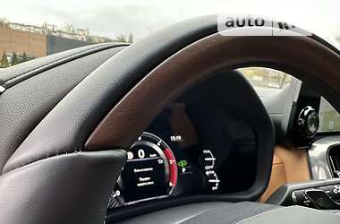 Позашляховик / Кросовер Lexus LX 2022 в 