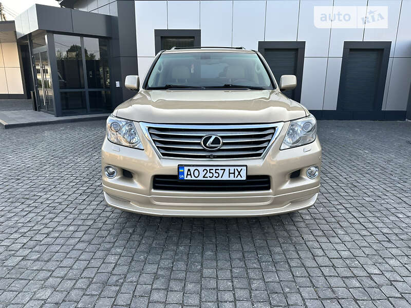 Внедорожник / Кроссовер Lexus LX 2008 в Виноградове