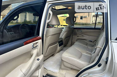 Позашляховик / Кросовер Lexus LX 2008 в 