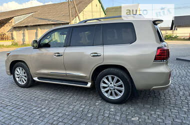 Позашляховик / Кросовер Lexus LX 2008 в 